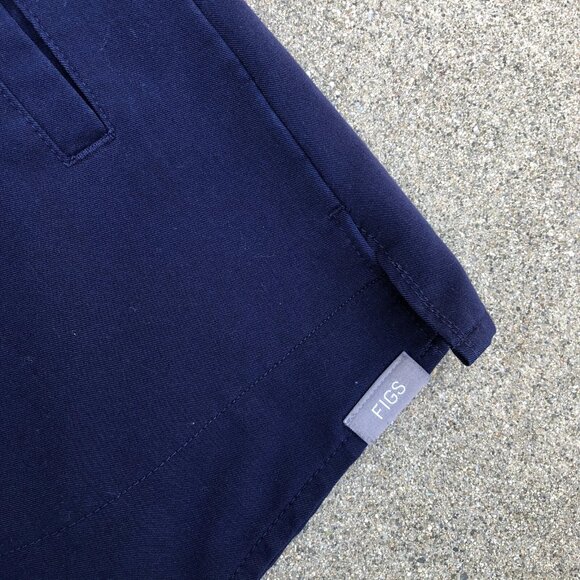 FIGS Technical Collection Scrub Top Shirt SMALL Women's Blue Short Sleeve - Picture 8 of 10